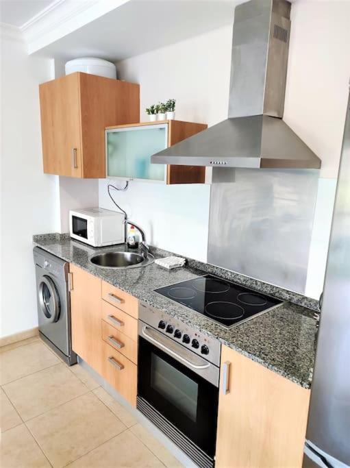 Apartment In Playa San Juan, Casa Greg Esterno foto